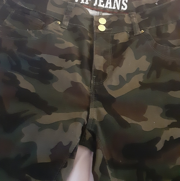 Jeans - Picture 3 of 8